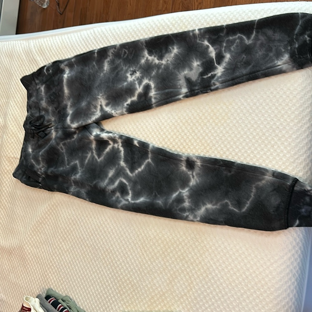 Diamond Die Sweatpants